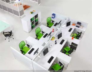 打造高效辦公空間 精選辦公家具、辦公臺(tái)與屏風(fēng)解決方案